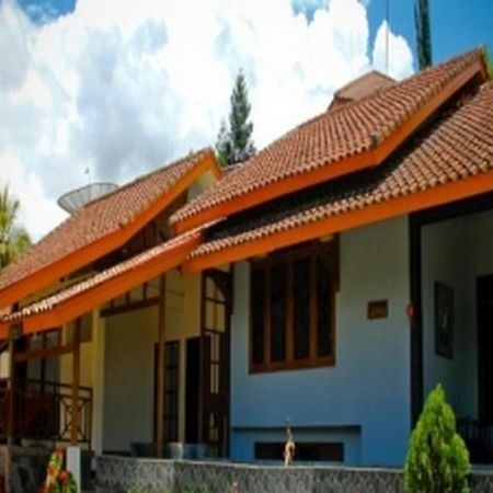 Ever Green Village Puncak Extérieur photo